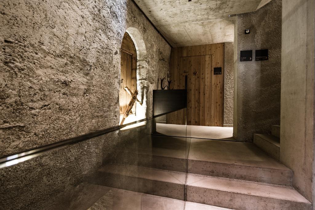 Hotel Weisses Kreuz بورغسيو المظهر الخارجي الصورة